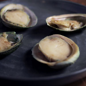 How To Clean And Tenderize Abalone By Louis Tikaram